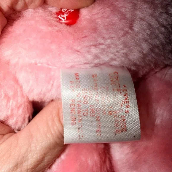 1983 Vintage Love-A-Lot Bear - Picture 2 of 4